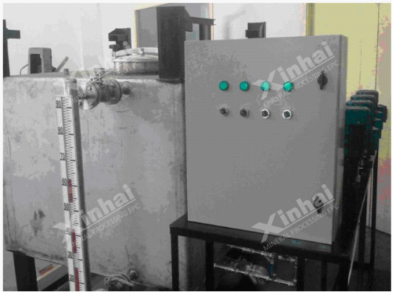 自絮凝劑自動計量控制裝置的工作圖